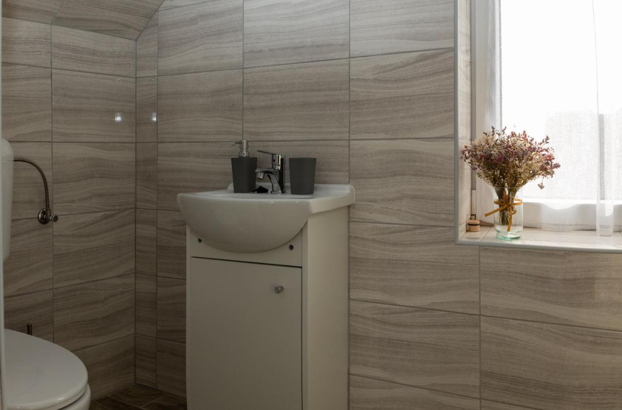 Takács Pince apartman Hajos Esterno foto