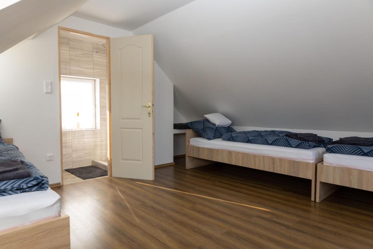 Takács Pince apartman Hajos Esterno foto